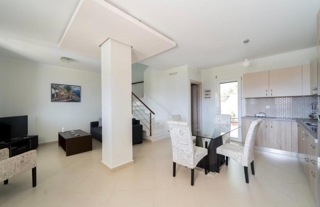 Diwani Luxury Villas ลิคชูรี ภายนอก รูปภาพ